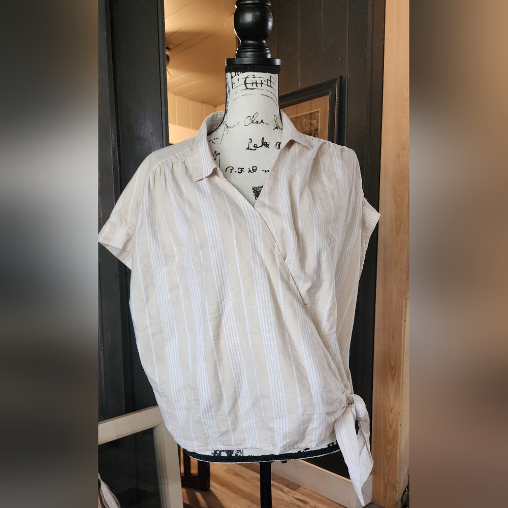 Old Navy Cropped Wrap Around Blouse